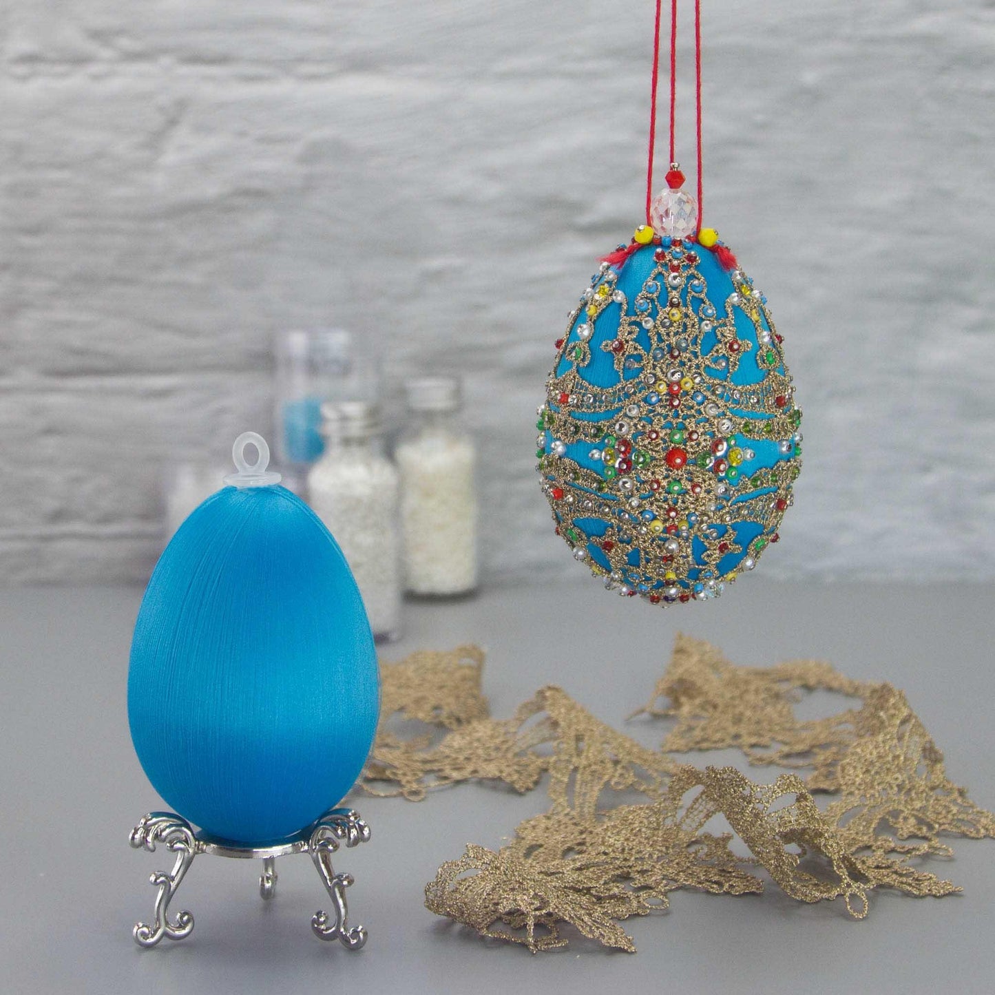 Misbah Easter Egg Ornament Kit from Whim5seasons offersbeautifully packed kits for push pin art enthusiasts. (Sky Blue)
