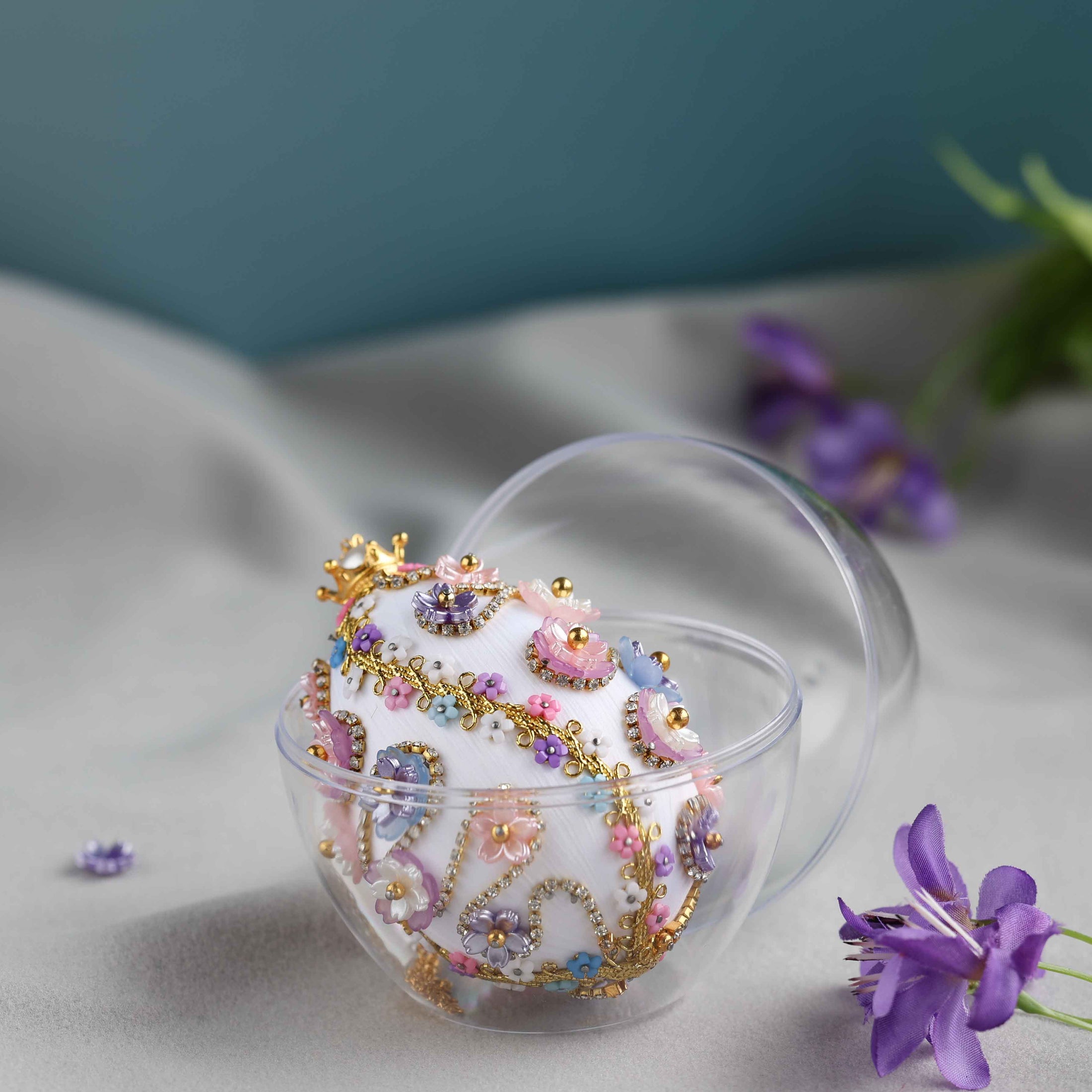 Beaded Push Pin Easter Egg Ornament in a clear container. (Gold)