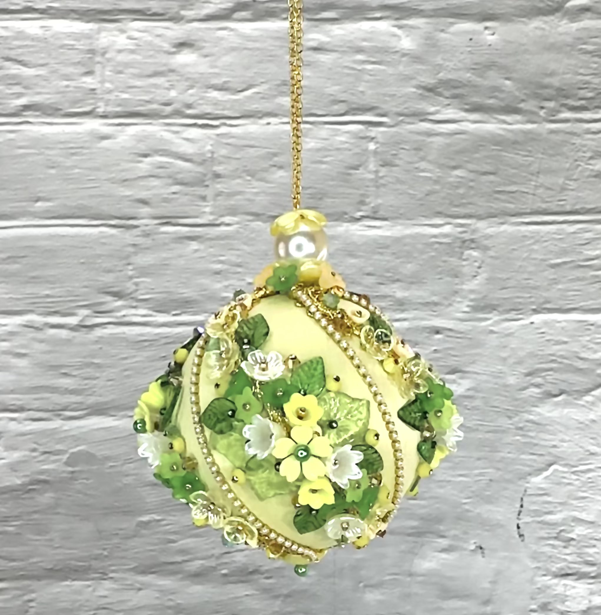 Beaded Sequin Christmas Satin Ornament Push Pin Kit DIY Garland yellow  video